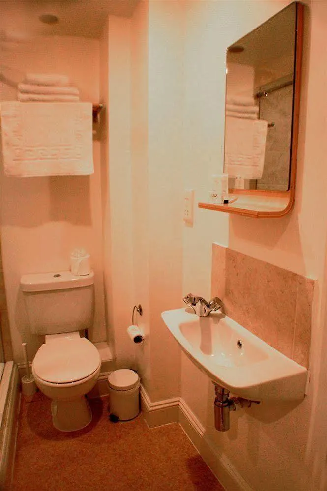The Kelvin Guest House برايتون